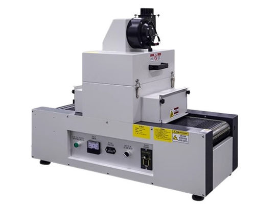 อุปกรณ์บํารุงความแข็ง UV AC220V สําหรับการทดสอบห้องปฏิบัติการ UV Ink และ Varnish